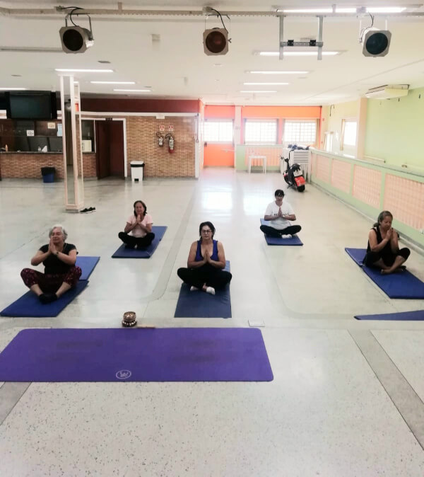 Primeira Aula de Yoga no ano na Quinta da Alagoa – União das